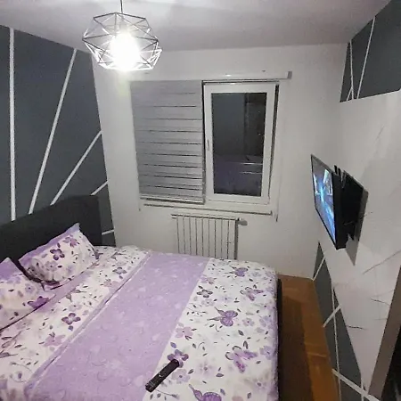 Lägenhet Neom Apartman, Stup, *