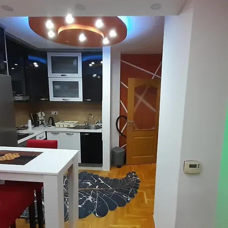 Neom Apartman, Stup, דירה