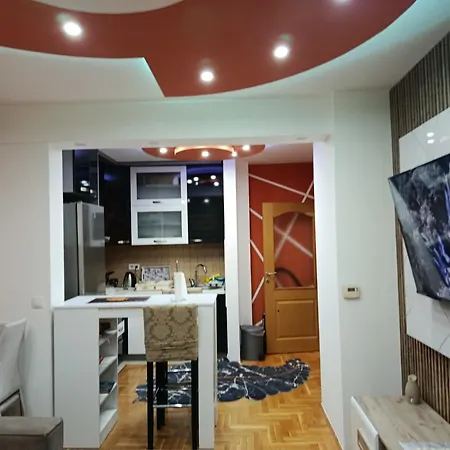 Neom Apartman, Stup, Lägenhet *